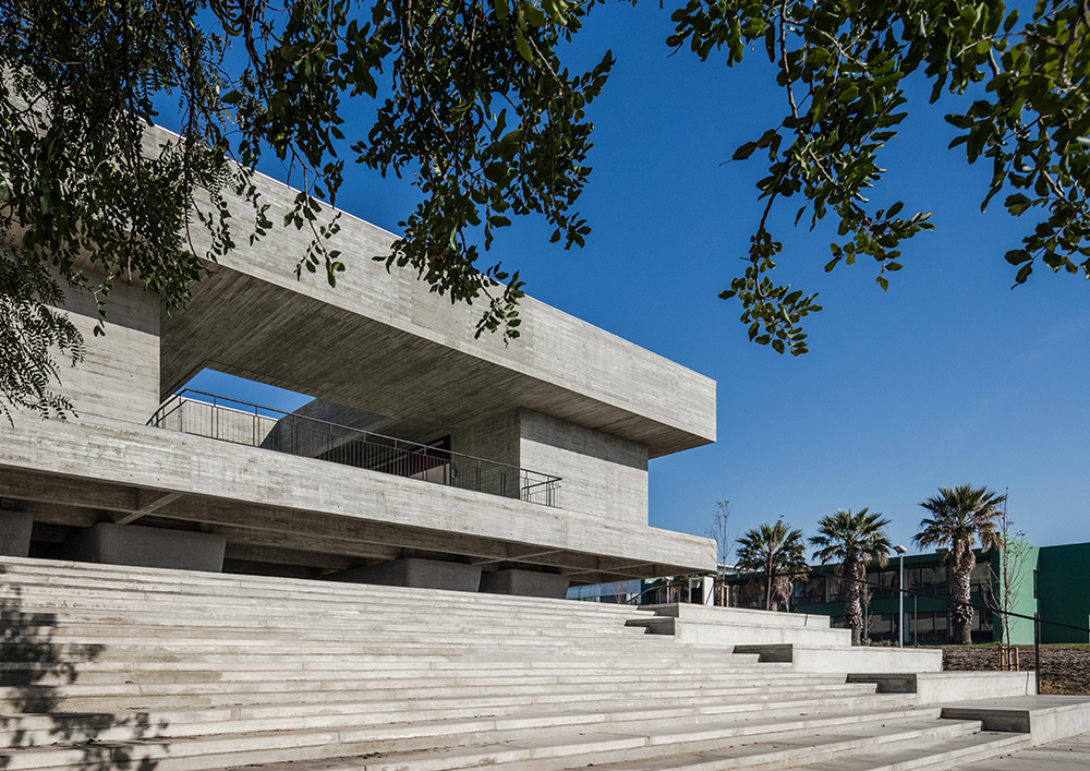 Doutoranda Célia Gomes galardoada com Prémio AICA / MC / Millennium BCP de Artes Visuais e Arquitetura 2016