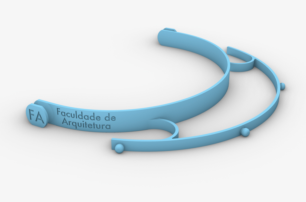 Professor Pedro Januário e Laboratório de Prototipagem Rápida produzem viseiras ergonómicas e rentáveis em impressão 3D. Desenho disponível para download.
