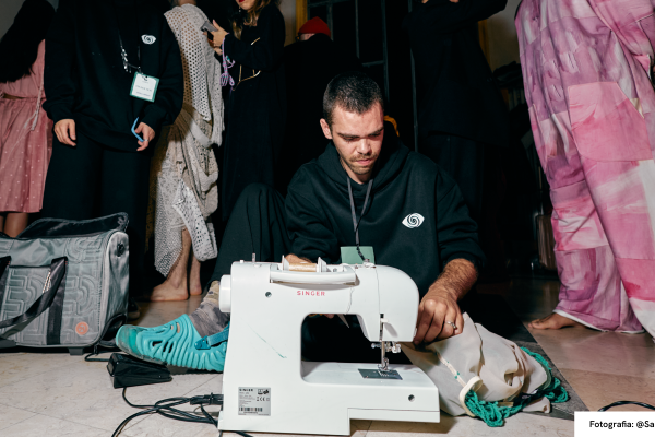 Antigo Estudante de Design de Moda apresenta Coleção 'EQUINOX em Lisboa