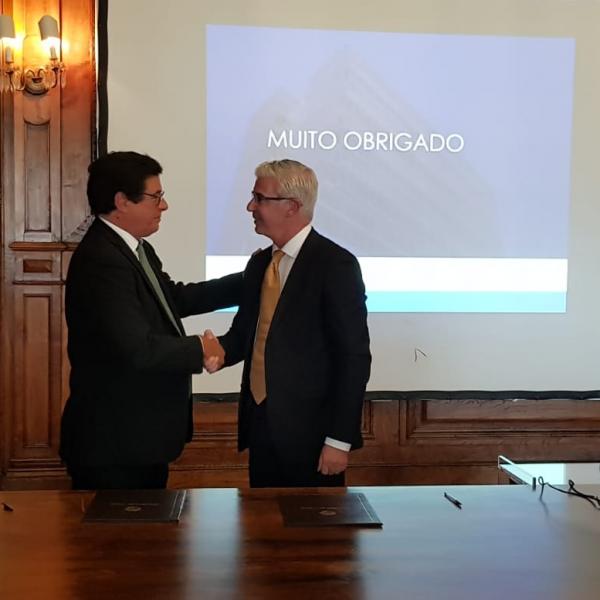 FA assina protocolo com o IGFEJ para colaboração no projeto da nova cadeia de Ponta Delgada