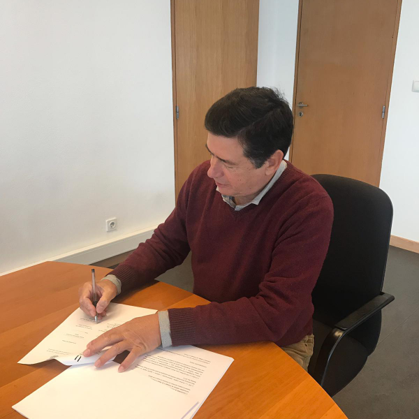 FA assina protocolo de co-tutela com a USP