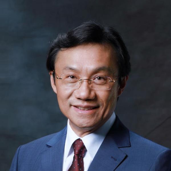Universidade de Lisboa atribui Doutoramento Honoris Causa a Alexis Tam Chon Weng