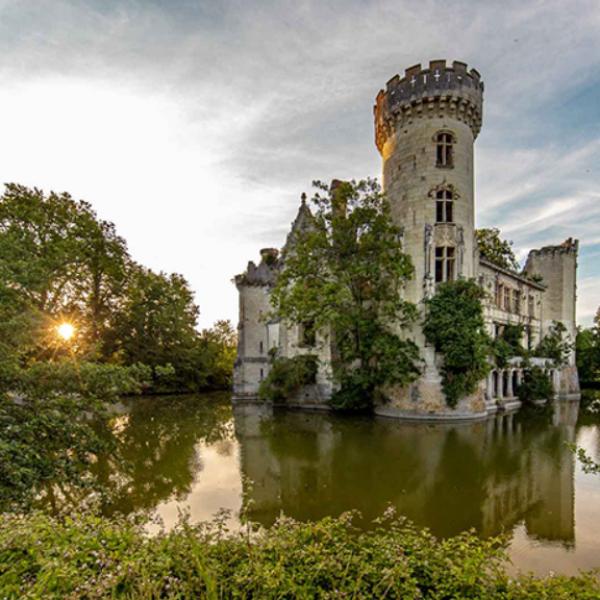 Young Architects Competitions: candidaturas abertas para “Common Ruins”